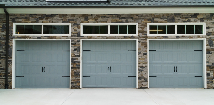 Home garage door Pawtucket