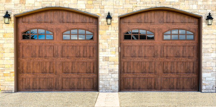 Overhead door installer Pawtucket